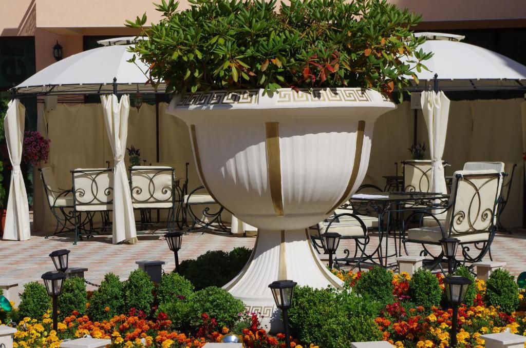 Anastasia Boutique Aparthotel Sofia Ngoại thất bức ảnh